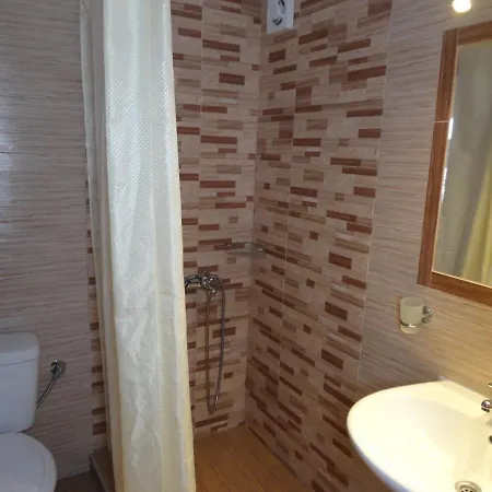 Maison d'hôtes Makis House