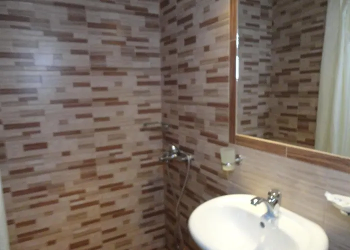 Makis House Maison d'hôtes