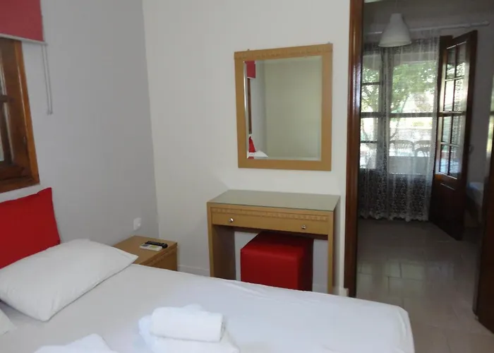 Makis House Maison d'hôtes