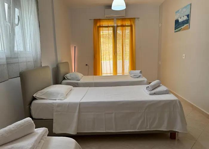 Maison d'hôtes Makis House