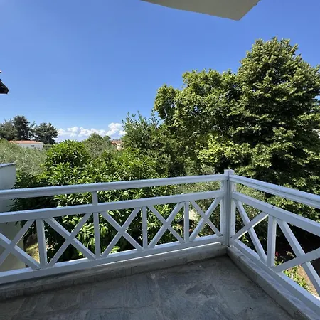 招待所 Makis House 尼基季