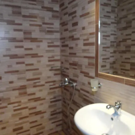 Makis House Гостевой дом