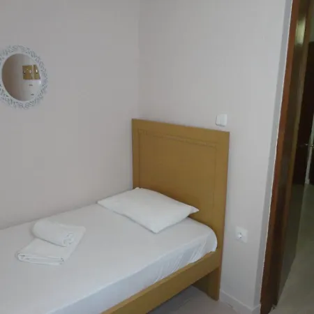 Гостевой дом Makis House Никити