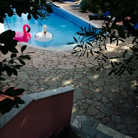 Makis House Гостевой дом Никити