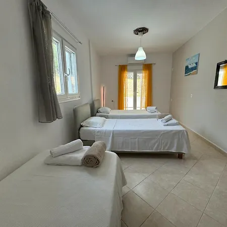 Гостевой дом Makis House 4*